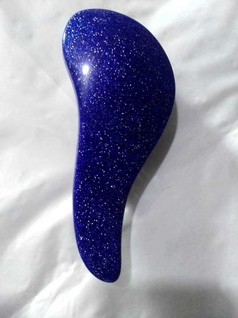 DETANGLING-BRUSH-1-1.jpg Detangling brush - Image 1