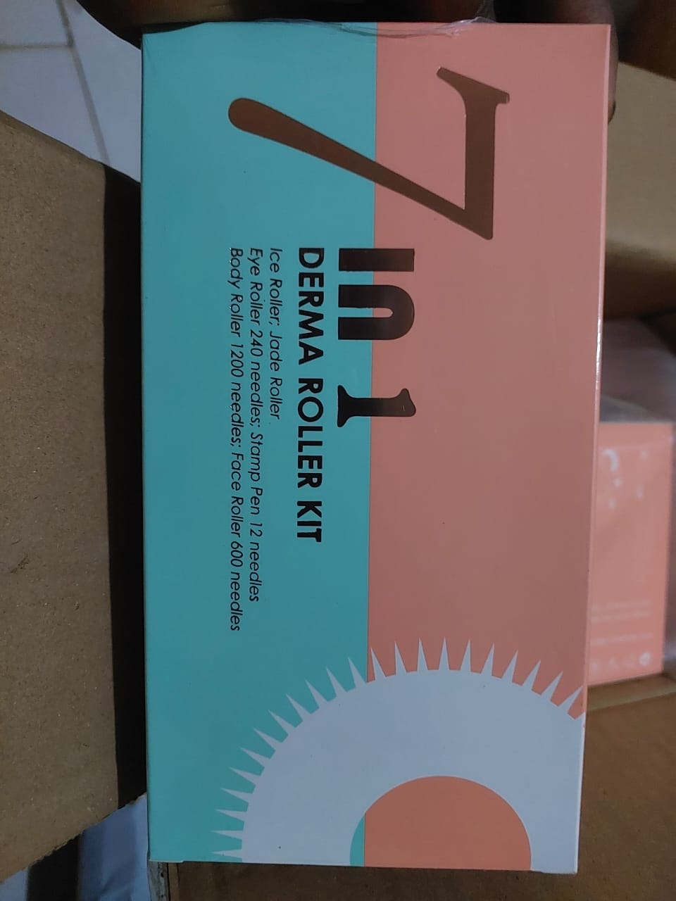 WhatsApp-Image-2023-03-26-at-20.00.15-1-1.jpeg Derma Roller (7 in 1) - Image 1