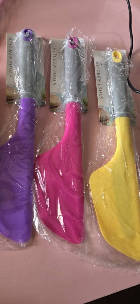 WhatsApp-Image-2025-12-31-at-20.15.50-2-3-1.jpeg Big spatula - Image 1