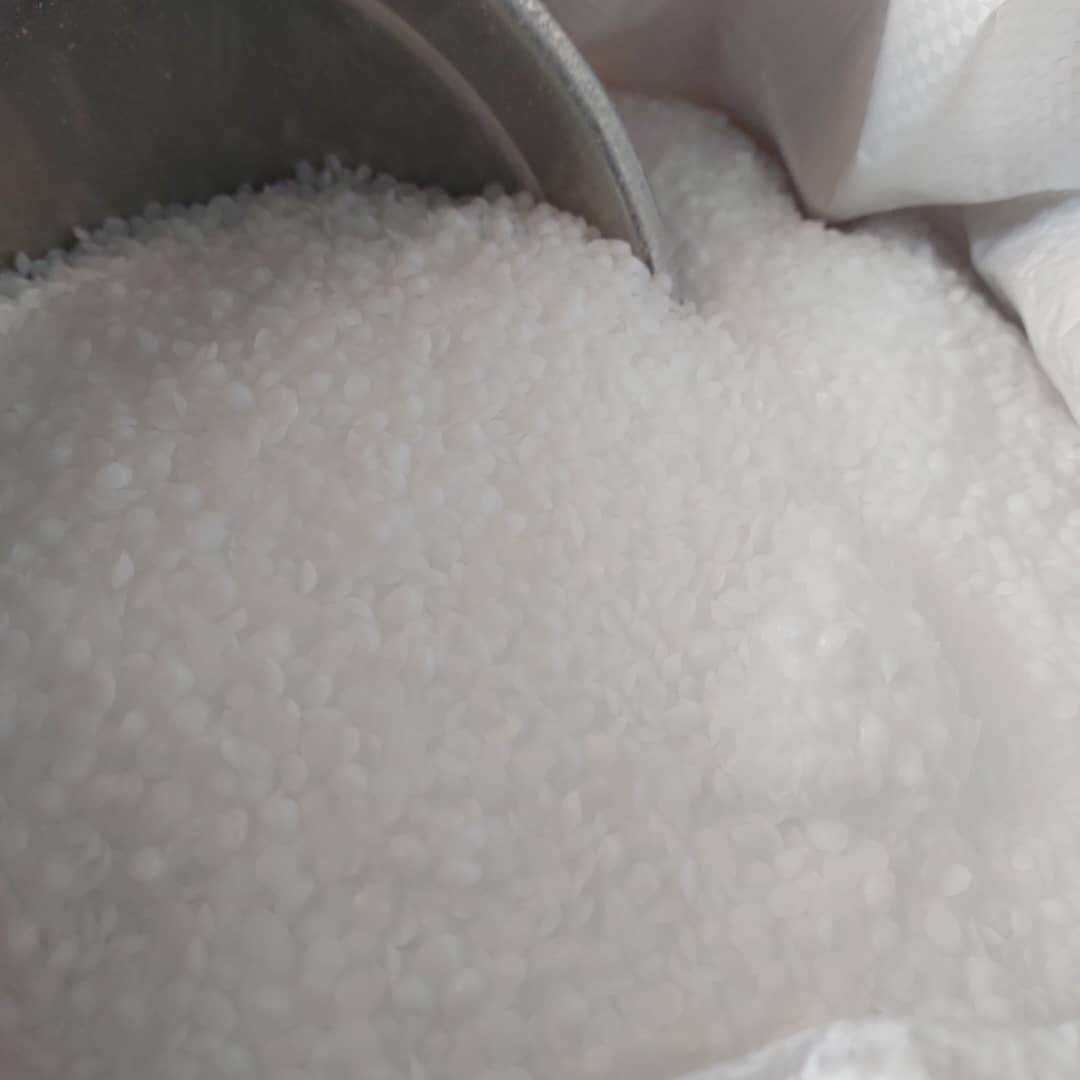 cetearyl-1.jpeg Cetearyl Alcohol - Image 1